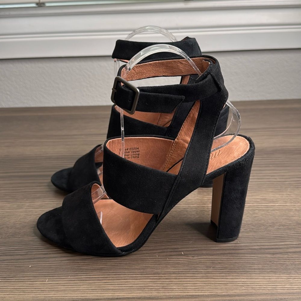 Madewell Black Suede Leather Octavia Heels Size 9